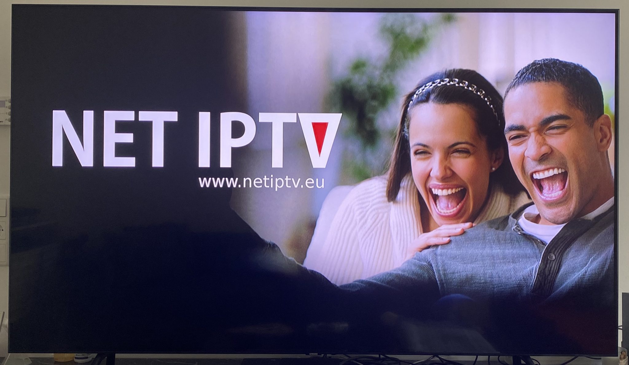 Instalare Aplicatia NET IPTV - Canale TV Romanesti